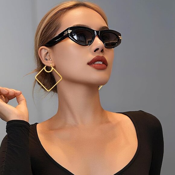 Gold Hoop Earrings Women 18K Gold Plated Square Geometric Statement Jewelry - Picture 3 of 7